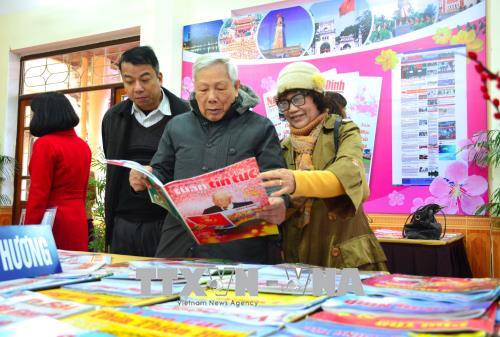 Tưng bừng Hội báo Xuân Mậu Tuất 2018 